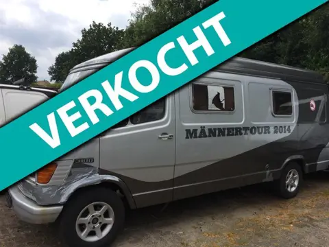 Mercedes-Benz GEZOCHT 207 208D 208 310D 207D 309 308 308D 307 307D