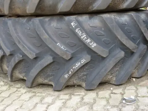 R38 Kleber 650/85R38