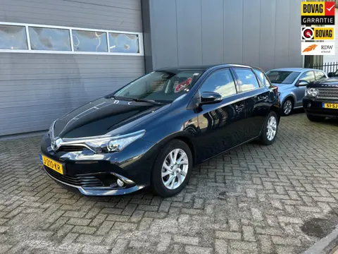Toyota Auris 1.8 Hybrid Dynamic