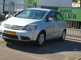 Volkswagen Golf Plus 1.6 FSI Trendline /AIRCO/ LM WIELEN 15 inch