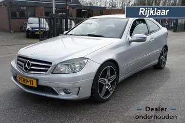 MERCEDES-BENZ CLC-KLASSE 180 K. PRESTIGE LEDER/18INCH-AMG/F1SCHAKELING/PDC KEURIGE STAAT