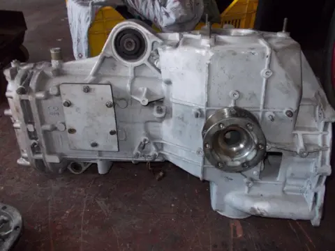 Gearbox parts and gears for Ferrari F40 F1