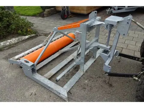 Bodemvlakker Knegt bij Eemsned  op voorraad