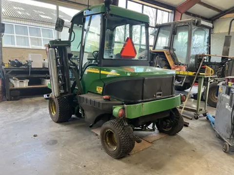 John Deere 1905 kooimaaier met cabine