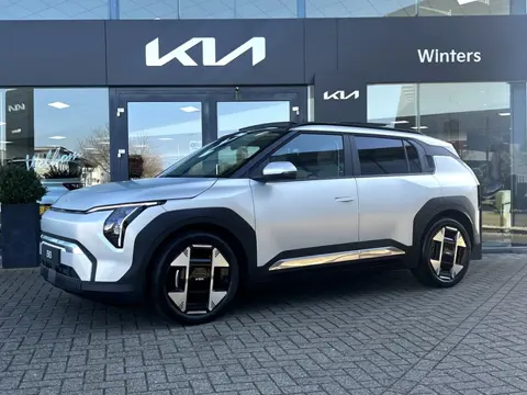 Kia EV3 Plus Advanced 81.4 kWh Matte lak Ivory Silver | Te bestellen | Tot 10Jr. Kia-Garantie