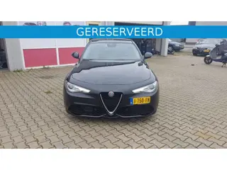 Alfa Romeo Giulia 2.0 T AWD Veloce ALARM KLASSE 5