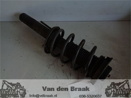Seat Leon 2.0 TDI 2005-2010 Schokbreker voorzijde