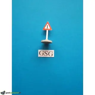 Verkeersbord let op gevaar nr. 71716