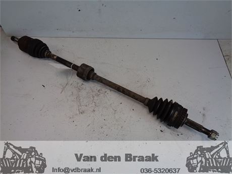 Opel Corsa 1.4 16V 2000-2006 Aandrijfas rechts