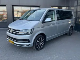 Volkswagen Transporter 2.0 TDI L2H1 DC Highline | 6 Persoons