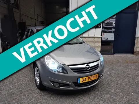 Opel Corsa 1.3 CDTi EcoFlex S/S '111' Edition Xenon verlichting