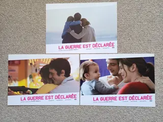 LA   GUERRE   EST   DECLAREE     lobbycard set.