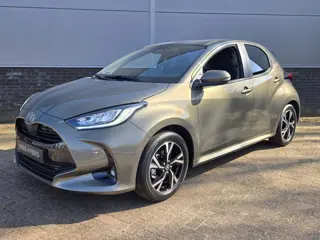 Toyota Yaris 1.5 Hybrid 115 First Edition Demonstratie Auto !