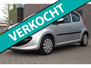 Peugeot 107 1.0-12V XS