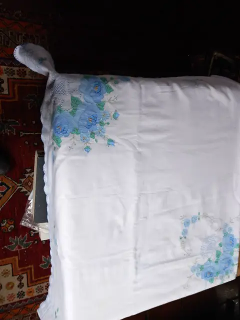 Tafellaken + 12 servetten