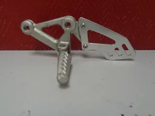 LINKER SCHETSPLAAT Aprilia Shiver 750 2011 - 2012
