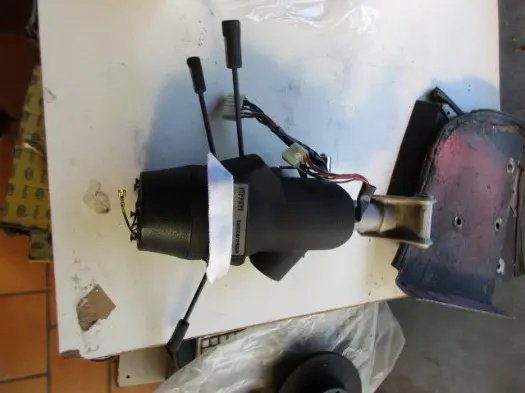 Ferrari 512 TR. UNHOOK-DEVIATION ASSEMBLY