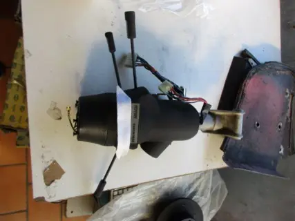 Ferrari 512 TR. UNHOOK-DEVIATION ASSEMBLY