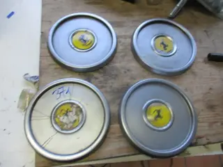 Wheel caps Ferrari Dino 208 GT4 and 308 GT4