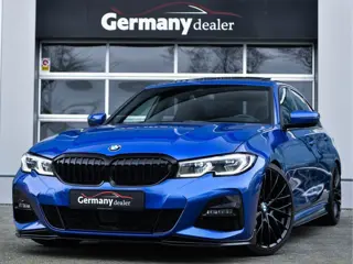 BMW 3-serie 320d 190pk M-Performance Dak Laser HUD El-Memo Standk DA HiFi Keyless Live-Cockpit