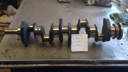 Crankshaft Mercedes 300 D