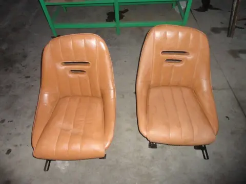 Front seats Ferrari 275
