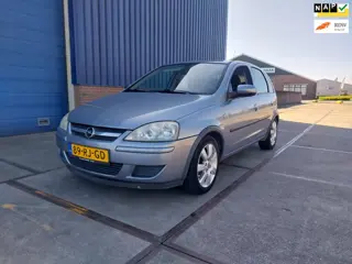 Opel Corsa 1.2-16V Full Rhythm // 5 Deurs // Airco!