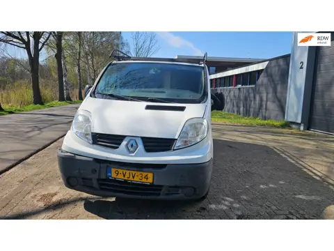 Renault Trafic 2.0 dCi T29 L2H2