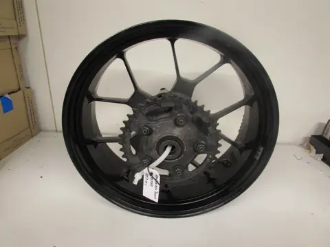 ACHTER WIEL COMPLEET Aprilia Tuono 1000 2006 - 2008