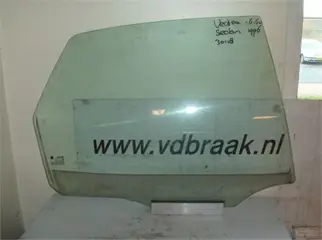 Opel Vectra 4drs Sedan 1995-2002 Portierraam rechts achter