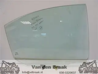Nissan Primera 4drs 2002-2008 Portierraam rechts achter