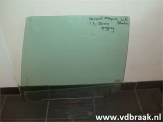 Renault Megane Break 1999-2002  Portierraam links achter