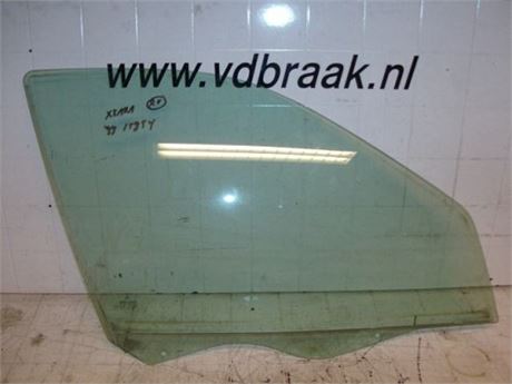 Citroen Xsara 5 drs 1997-2004 Portierruit rechts voor