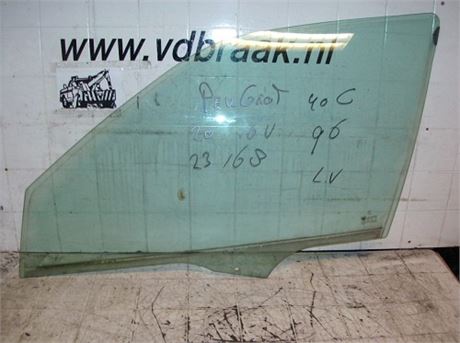 Peugeot 406 4 drs 1995-1999 Portierraam links voor