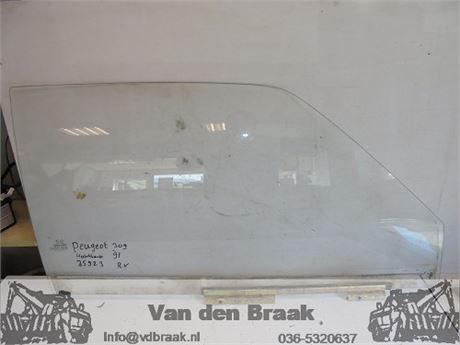 Peugeot 309 3 deurs Hatchback 1989-1993 Portierruit rechts