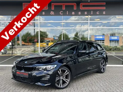 BMW 3 Serie Touring 320i M-Sport Panorama ACC Live Cockpit prof