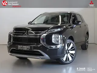 Mitsubishi Outlander 2.4 PHEV First Edition | Head up | 20 inch | Direct leverbaar | 8 jaar garantie