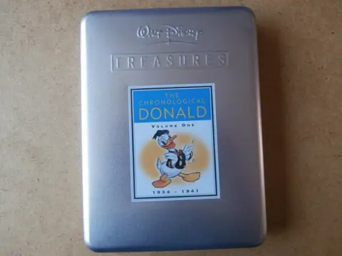 Donald duck dvd adv7036
