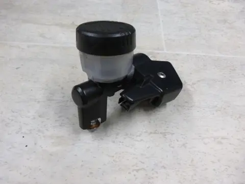 KOPPELINGSPOMP BMW R 1200 R 2005 - 2011