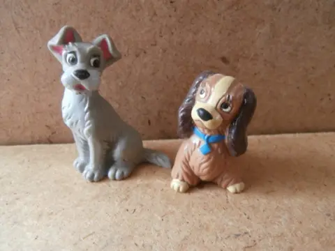 Lady en vagebont poppetje adv7723