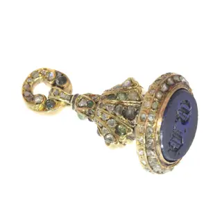 Golden Era of Romance: Victorian Seal in Diamonds and Emeralds