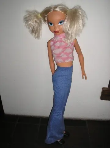 Pop, groot 1meter - leuk om mee te spelen en te kleden