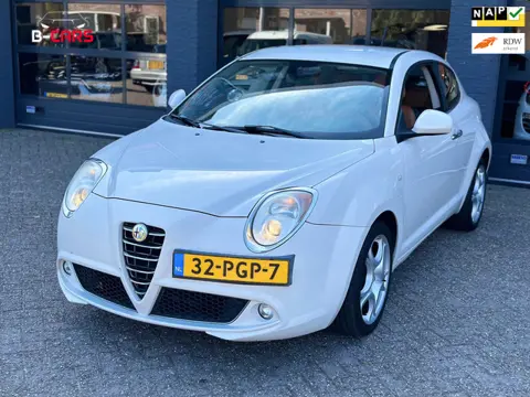 Alfa Romeo MiTo 1.4 Centenario Leer|Navi|Carplay|Pdc|Cruisec|Nap