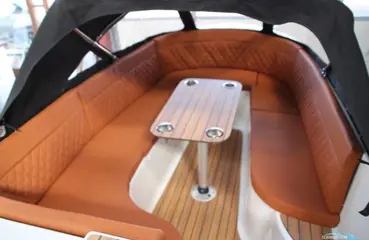 Te koop Excellent 5m luxe Sloep voor het hele gezin.