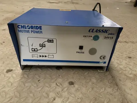 Chloride 24 Volt 15 Ampere