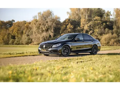 Mercedes-Benz C-Klasse AMG 63 | Pano | Ambient | Burmester | Memory | Carbon