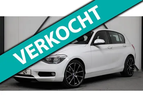 BMW 1-serie 116i l NIEUW MODEL l 18 Inch Nieuwe Velgen l Multimedia l Bluetooth l Clima