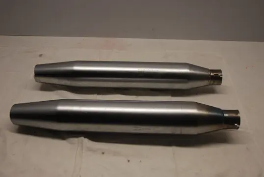 UITLAAT Harley Davidson Softtail 2000 - 2017