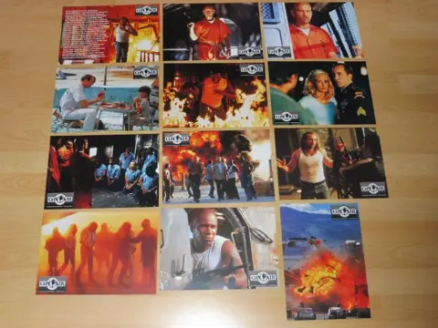 CON AIR lobbycard set.