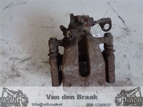 Opel Astra 2004-2010 Remklauw links achter